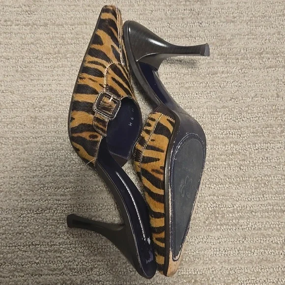 Donald J Pliner Zebra Pony Hair Heeled Mules - Picture 8 of 10